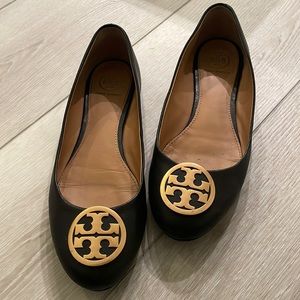 Black Tory Burch flats with gold hardware